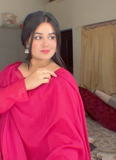 Pooja - puta in Thane Photo 3 of 5