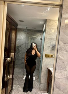 Pooja - Transsexual escort in Bangalore Photo 3 of 9