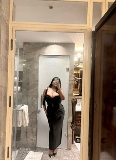 Pooja - Transsexual escort in Bangalore Photo 4 of 9