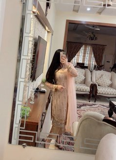 Pooja - Transsexual escort in Chandigarh Photo 10 of 15