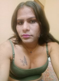 Pooja - Transsexual escort in Hyderabad Photo 1 of 4