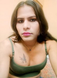 Pooja - Transsexual escort in Hyderabad Photo 4 of 4