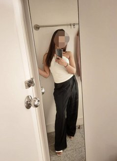 Pooja individual Real Meet Cam🦋🤍 - puta in Mumbai Photo 1 of 4