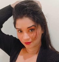 Pooja Khan - puta in Visakhapatnam