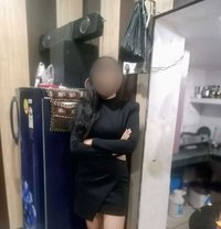 Pooja Lucknow - puta in Lucknow