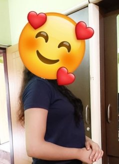 Pooja Marathi Girl - escort in Pune Photo 1 of 1