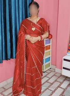 Pooja Real Meet and Cam Show - puta in Chennai Photo 3 of 3