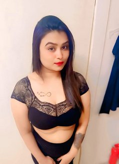 Pooja Roy - escort in Doha Photo 3 of 5