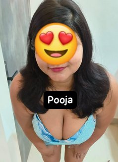 Pooja Sagar - puta in Pune Photo 17 of 18