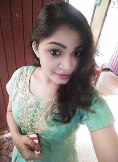 Pooja Singh - escort in Chennai Photo 2 of 2