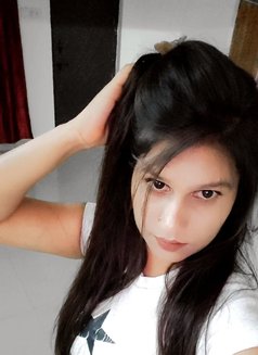 Pooja Singh Cash Payment Escorts - escort in Kochi Photo 3 of 5