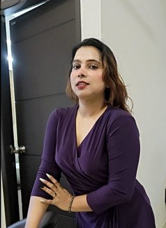 Pooja Yadav - puta in Hyderabad Photo 2 of 2