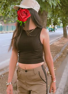 EXTRA HOT 🫦19 YEARS ONLY🤍 - escort in New Delhi Photo 8 of 15
