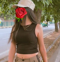 EXTRA HOT 🫦19 YEARS ONLY🤍 - puta in New Delhi Photo 8 of 15