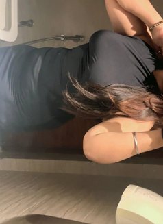 Pooja496 - Transsexual dominatrix in Kolkata Photo 2 of 9