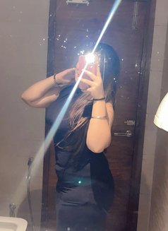 Pooja496 - Transsexual dominatrix in Kolkata Photo 4 of 9