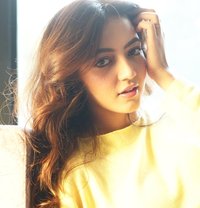 Poojanindianescort - escort in Abu Dhabi