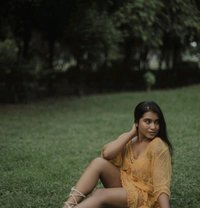 ꧁༒ Poonam🦋༒24 Hours Available - escort in Singapore