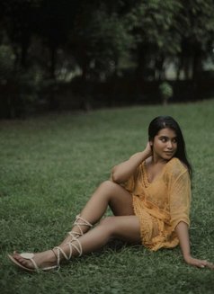 ꧁༒ Poonam🦋༒24 Hour's Available - escort in Kolkata Photo 3 of 4
