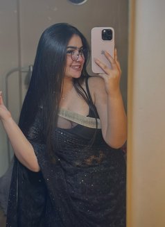 Poonam - escort in Ahmedabad Photo 2 of 3