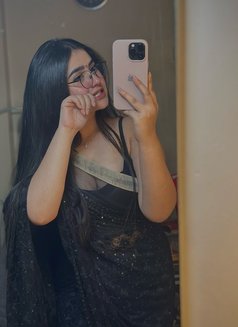 Poonam - escort in Ahmedabad Photo 3 of 3
