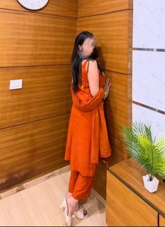 Poonam Joshi Escort Service 24 Hours - escort in Noida Photo 3 of 3