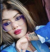 Poorvi :A ncredible cam or meet 🥀 - puta in Pune