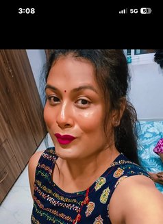 Popi - Transsexual escort in Jaipur Photo 2 of 4