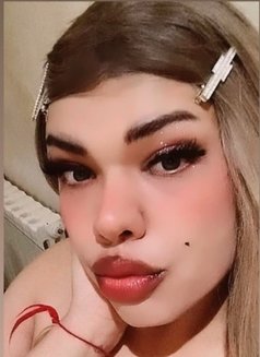 Poppe De Sex - Transsexual escort in Tunis Photo 1 of 3