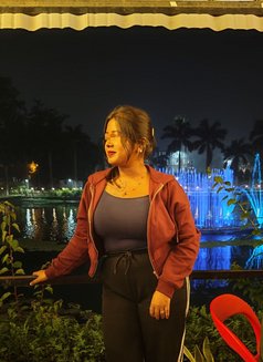 Poppi - escort in Kolkata Photo 2 of 4