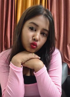 Poppi - escort in Kolkata Photo 3 of 4