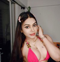 FAMOUS JESSICA WITH BIG COCK - Transsexual escort in Chennai Photo 25 of 30