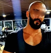 Porn Star Arab - masseur in Abu Dhabi