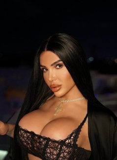 Pornstar Afet 24 cm şişli - Transsexual escort in İstanbul Photo 5 of 26