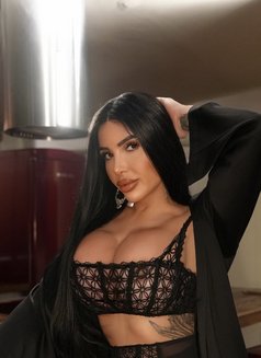 Pornstar Afet 24 cm şişli - Transsexual escort in İstanbul Photo 14 of 26