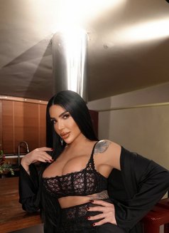 Pornstar Afet 24 cm şişli - Transsexual escort in İstanbul Photo 19 of 26