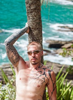 Pornstar from 🇧🇷 BWC - Intérprete masculino de adultos in Bangkok Photo 5 of 9