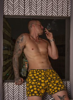 Pornstar from 🇧🇷 BWC - Intérprete masculino de adultos in Bangkok Photo 9 of 9
