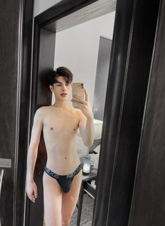 Porsche Twink Smooth Body 🇹🇭 - Male escort in Bangkok Photo 16 of 17