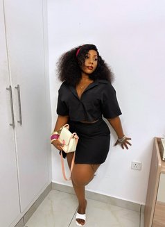Posha - escort in Dubai Photo 11 of 12