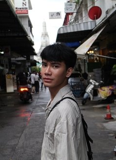 Poshasian - Male escort in Bangkok Photo 5 of 5