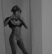 Poshe - escort in Şalālah