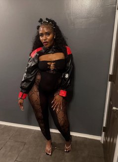 Posher - puta in Dakar Photo 2 of 3