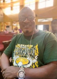 Pounds - Male escort in Abuja Photo 2 of 5