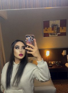 POWER TOP in AJMAN - Transsexual escort in Ajmān Photo 26 of 26