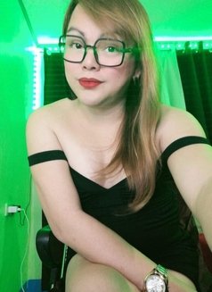 POWERTOP ASHLEY (camshow)) - Transsexual escort in Makati City Photo 20 of 27