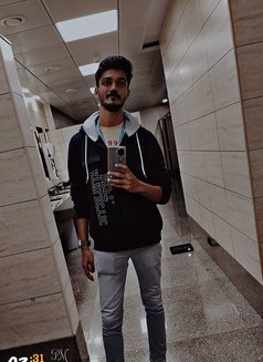 Appu - Male escort in Bangalore Photo 2 of 5