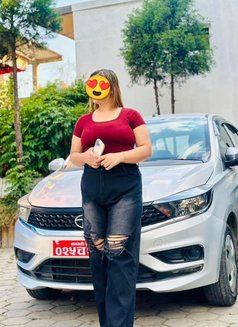 One and only hand cash service - escort in Kathmandu Photo 1 of 2