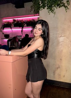 Prachi - escort in Pune Photo 3 of 7