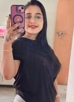 Prachi Gupta - escort in Pune Photo 1 of 3